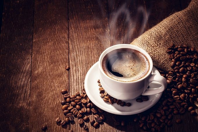Kaffee Vor Dem Training. 4 Möglichkeiten, Wie Kaffee Ihre Trainingsleistung Verbessert